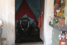 The Yantra worshipped at Abadhut Ashram; no specific Murthi (deity) is worshipped