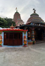 Garoi Ashram and Temple Premises